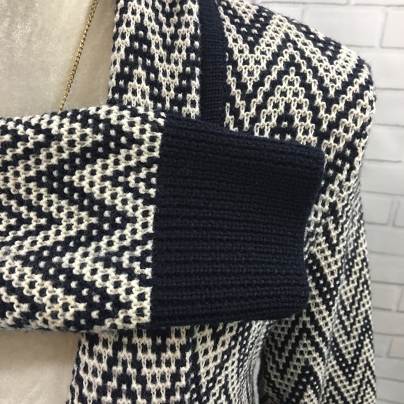 Merino Wool Blend Black and Cream Open Cardigan - Picture 3 of 7